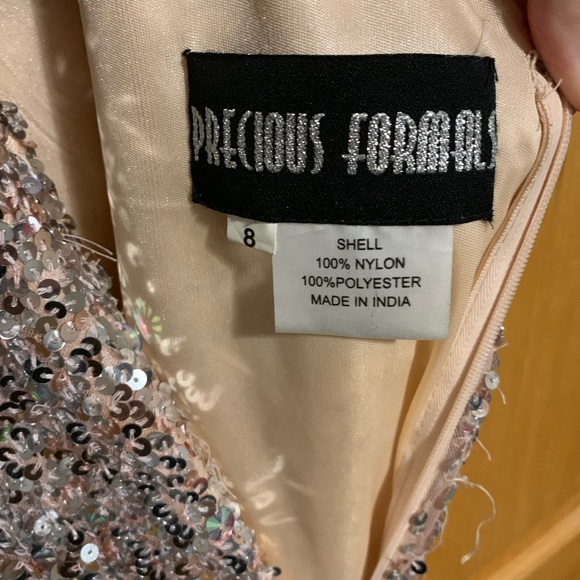 Gorgeous prom dress - Picture 3 of 6